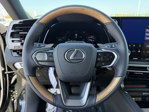 New 2026 Lexus RX 350h AWD/4WD image 22