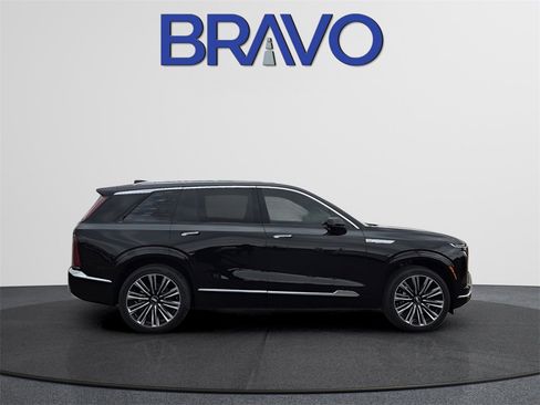 New 2026 Cadillac Vistiq Premium Luxury w/ LPO, Floor Liner Package image 3