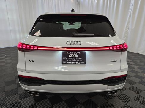 New 2025 Audi Q5 Premium Plus image 5