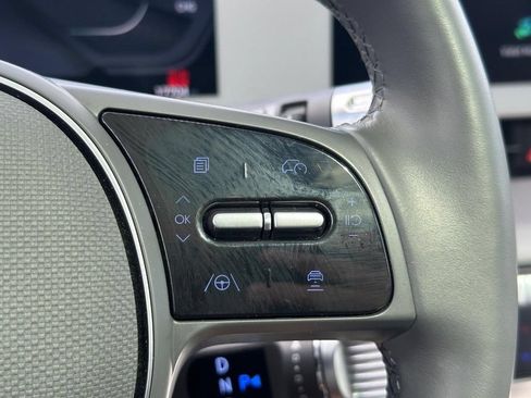 Used 2024 Hyundai Ioniq 5 Limited AWD/4WD image 16