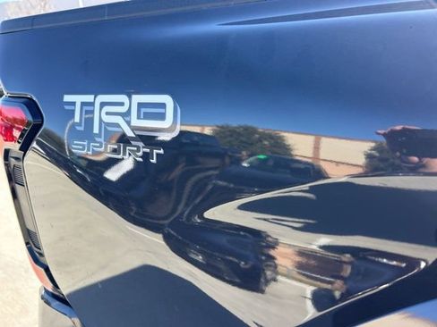 Used 2024 Toyota Tacoma TRD Sport image 4
