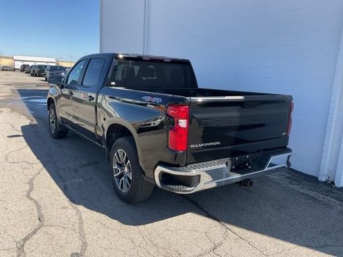 Used 2023 Chevrolet Silverado 1500 LT image 38