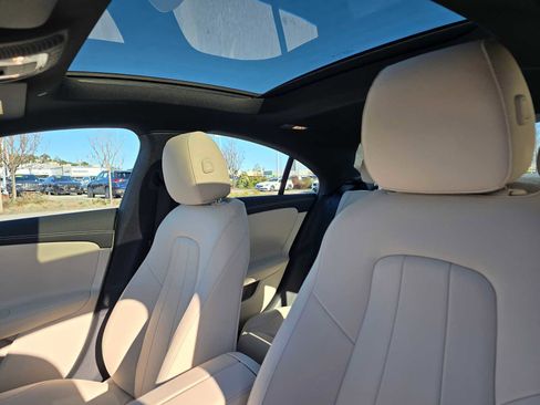 Used 2025 Mercedes-Benz CLA 250 image 24