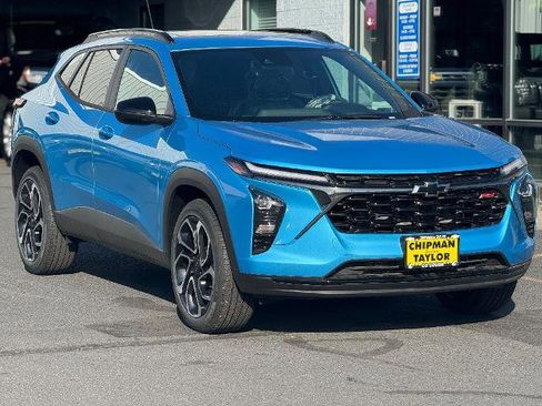 New 2025 Chevrolet Trax RS w/ Sunroof Package image 1