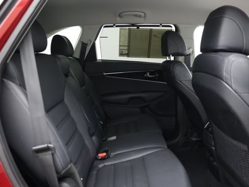 Used 2017 Kia Sorento EX FWD image 35