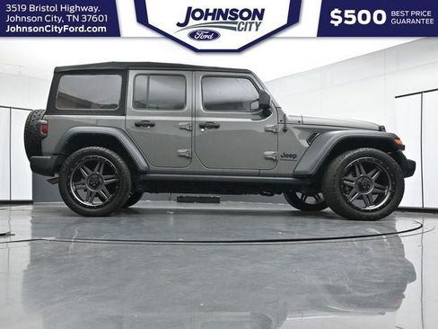 Used 2023 Jeep Wrangler Unlimited Sport AWD/4WD image 35