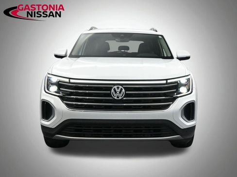 Used 2024 Volkswagen Atlas SE image 9