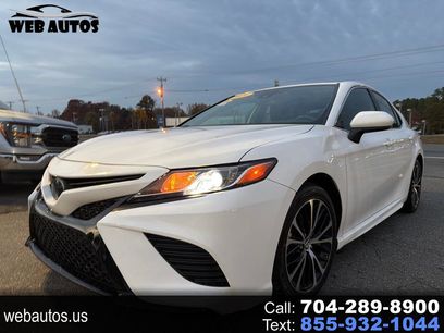 Used 2020 Toyota Camry SE