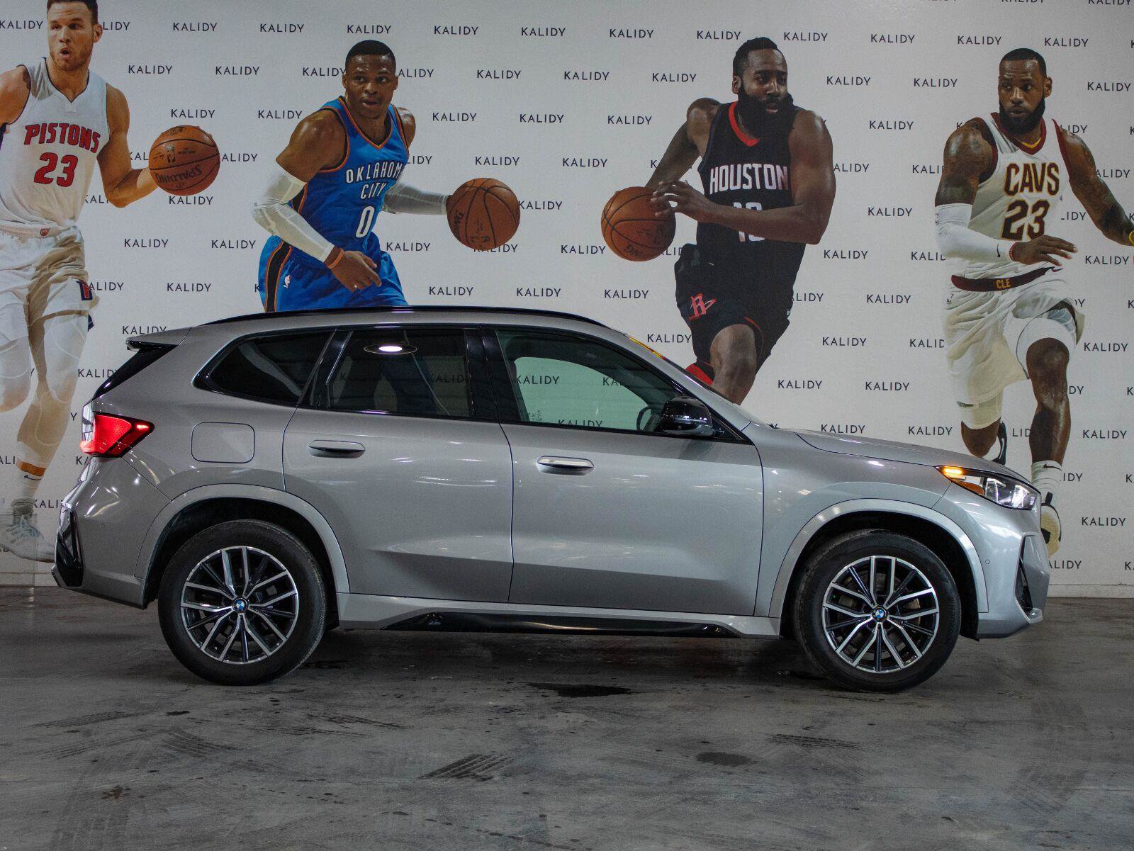 Used 2023 BMW X1 xDrive28i w/ Premium Package AWD/4WD image 19