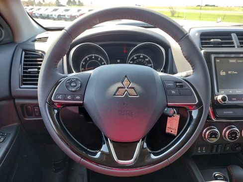 New 2026 Mitsubishi Outlander Sport LE AWD/4WD image 5