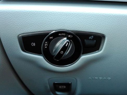 Used 2023 Mercedes-Benz E 350 Sedan image 35