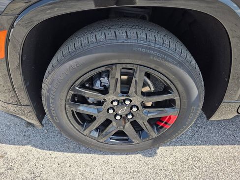 Certified 2023 Chevrolet Traverse Premier w/ Redline Edition image 21