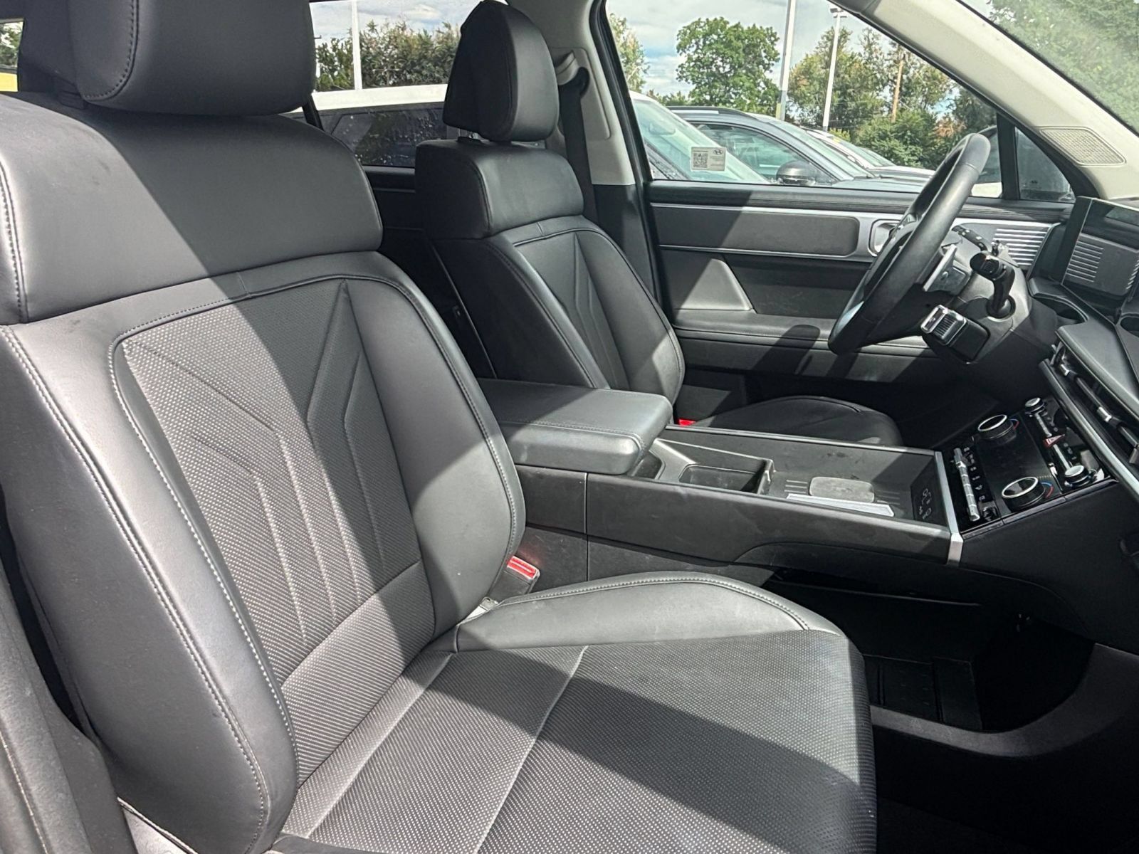 Used 2026 Hyundai Santa Fe SEL AWD/4WD image 32