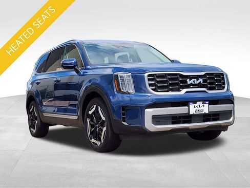 Certified 2023 Kia Telluride S w/ S Sunroof Package AWD/4WD image 6