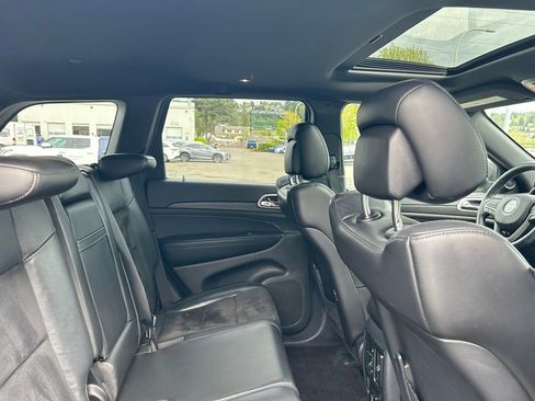 Used 2018 Jeep Grand Cherokee Laredo AWD/4WD image 14