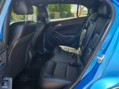 Used 2016 Mercedes-Benz GLA 250 image 24
