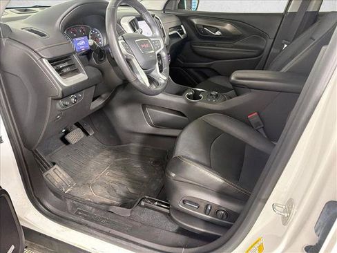 Used 2021 GMC Terrain SLT w/ Infotainment Package II FWD image 11