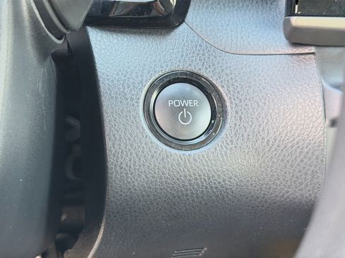 Used 2025 Toyota Camry LE image 17