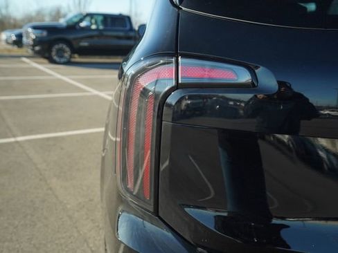 Used 2024 Kia Telluride SX X-Line image 40