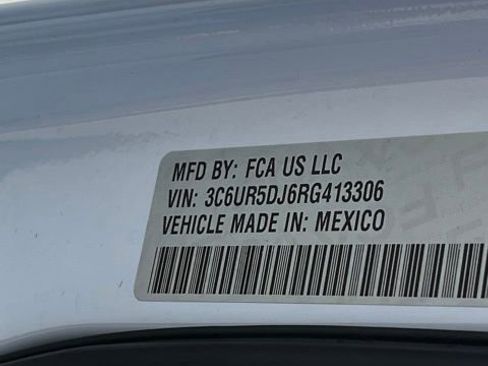 Used 2024 RAM 2500 Big Horn w/ Bed Utility Group image 26