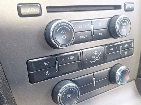 Used 2010 Ford Mustang GT image 20