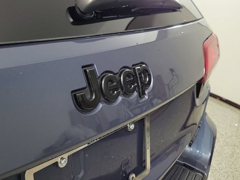 Used 2021 Jeep Grand Cherokee Limited X AWD/4WD image 6