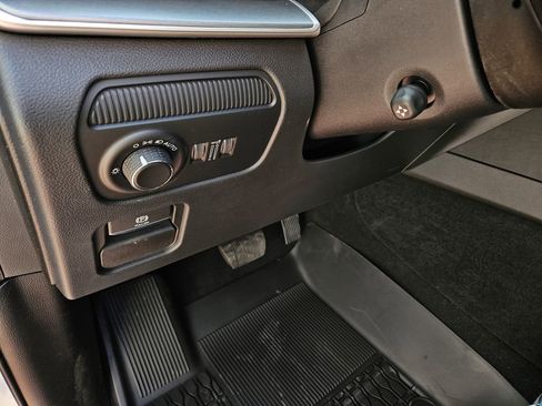 New 2026 Jeep Grand Wagoneer 4WD image 19