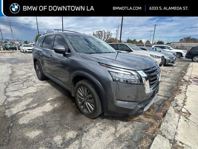 Used 2025 Nissan Pathfinder SL w/ SL Premium Package