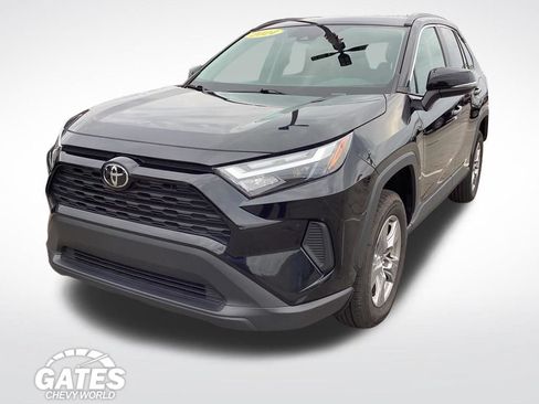 Used 2024 Toyota RAV4 XLE w/ Weather Package AWD/4WD image 5
