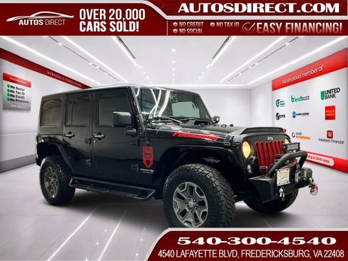 Used 2018 Jeep Wrangler Unlimited Rubicon w/ Connectivity Group image 1