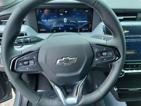 New 2027 Chevrolet Bolt LT w/ Comfort Package FWD image 12