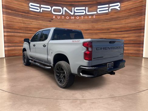 Used 2024 Chevrolet Silverado 1500 Custom Trail Boss w/ Turbomax Blackout Package AWD/4WD image 4
