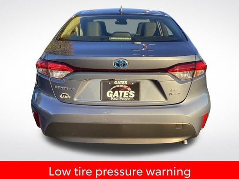 Used 2025 Toyota Corolla LE image 8