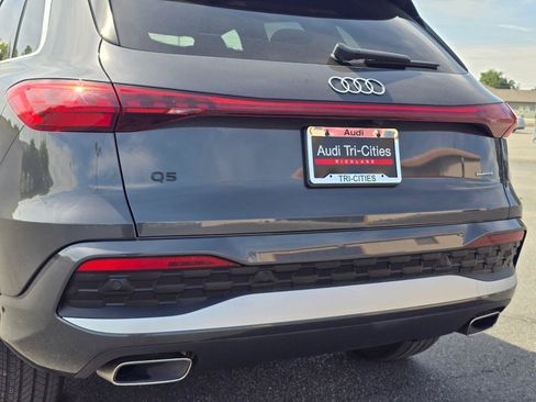 Certified 2025 Audi Q5 Premium Plus w/ Premium Plus AWD/4WD image 7