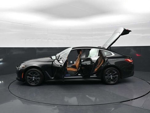 New 2026 BMW i4 eDrive40 w/ Premium Package RWD image 36