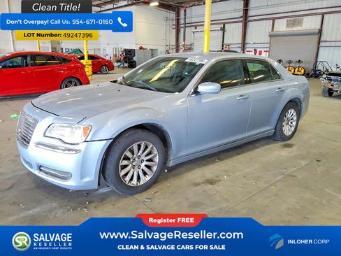 Used 2012 Chrysler 300 RWD image 1