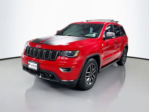 Used 2019 Jeep Grand Cherokee Trailhawk w/ Trailhawk Luxury Group AWD/4WD image 1