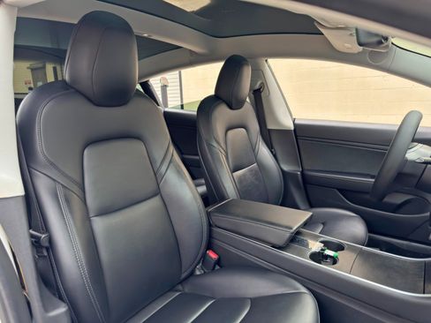 Used 2019 Tesla Model 3 Standard Range Plus RWD image 33