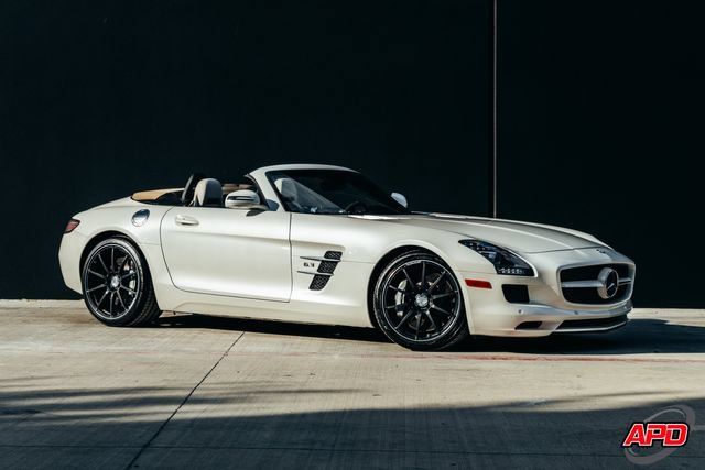 Used 2012 Mercedes-Benz SLS AMG Roadster image 43