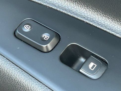 Used 2023 Kia Rio S FWD image 30