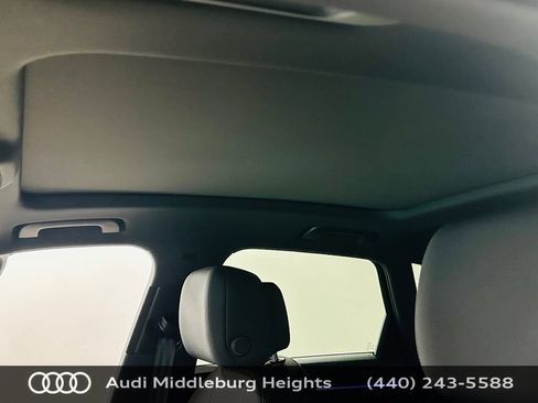 Certified 2023 Audi Q3 2.0T Premium Plus w/ Premium Plus Package AWD/4WD image 25