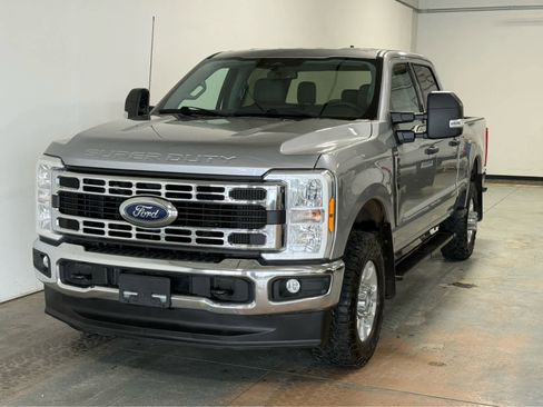 Used 2023 Ford F250 XLT w/ FX4 Off-Road Package image 1