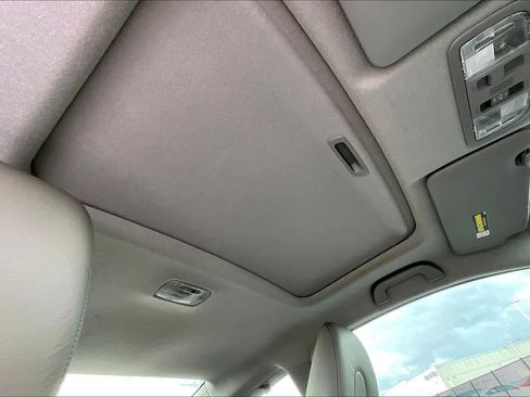 Used 2012 Honda Civic EX-L image 13