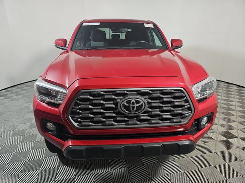 Used 2020 Toyota Tacoma TRD Off-Road w/ Technology Package AWD/4WD image 2