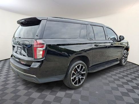 Used 2021 Chevrolet Suburban RST AWD/4WD image 6