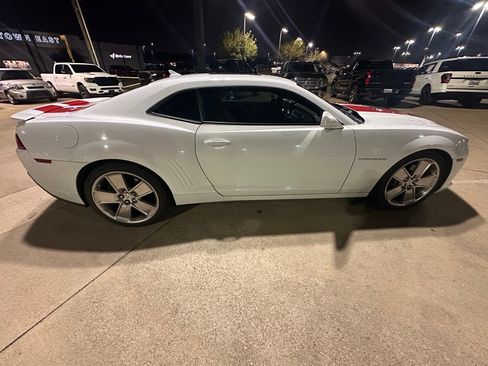 Used 2015 Chevrolet Camaro SS w/ RS Package image 3