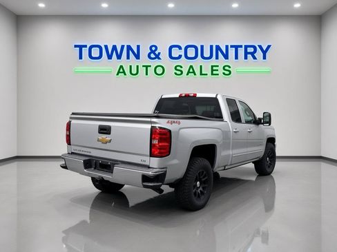 Used 2019 Chevrolet Silverado 1500 LT AWD/4WD image 6