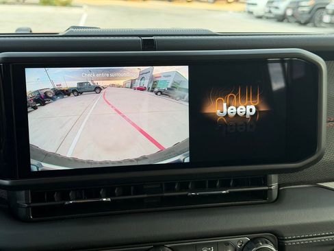 New 2026 Jeep Wrangler Unlimited Rubicon image 19