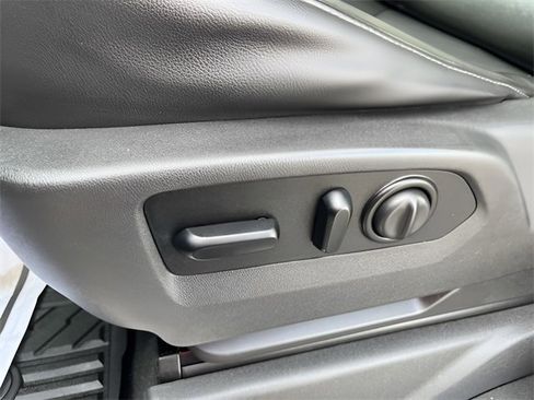 Used 2020 Chevrolet Silverado 2500 LTZ w/ LTZ Premium Package image 11