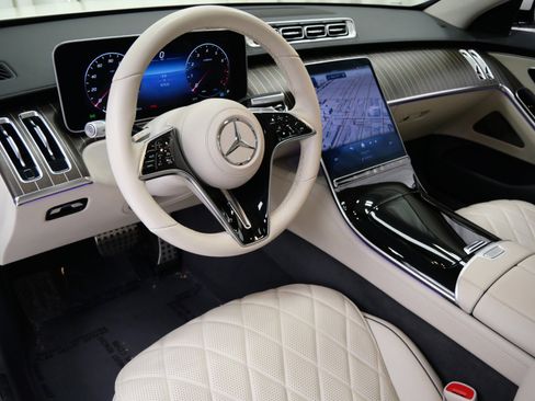 Used 2023 Mercedes-Benz S 580 4MATIC Sedan image 13
